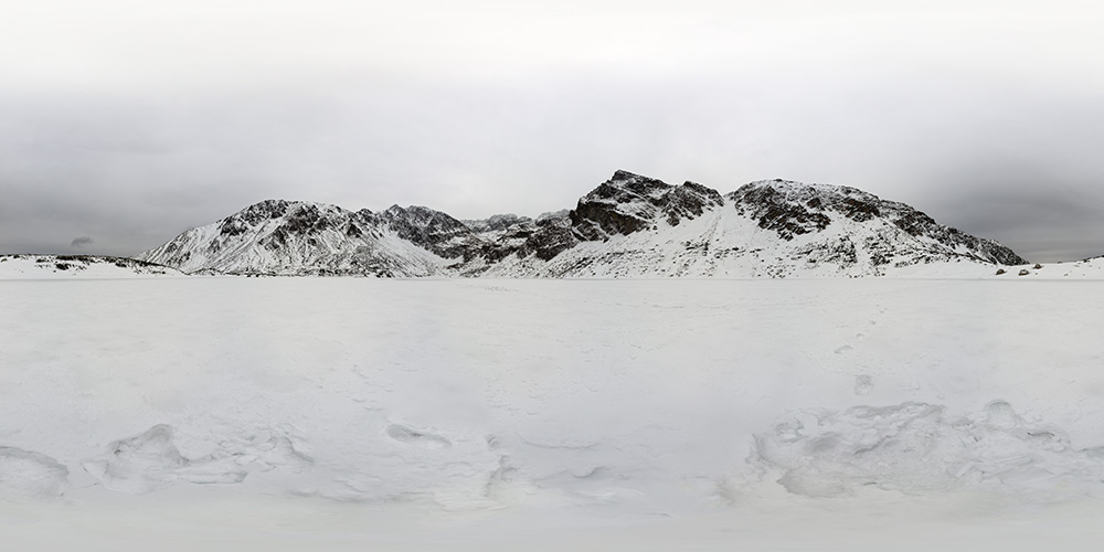 Frozen lake in mountains  - HDRIs - Nature