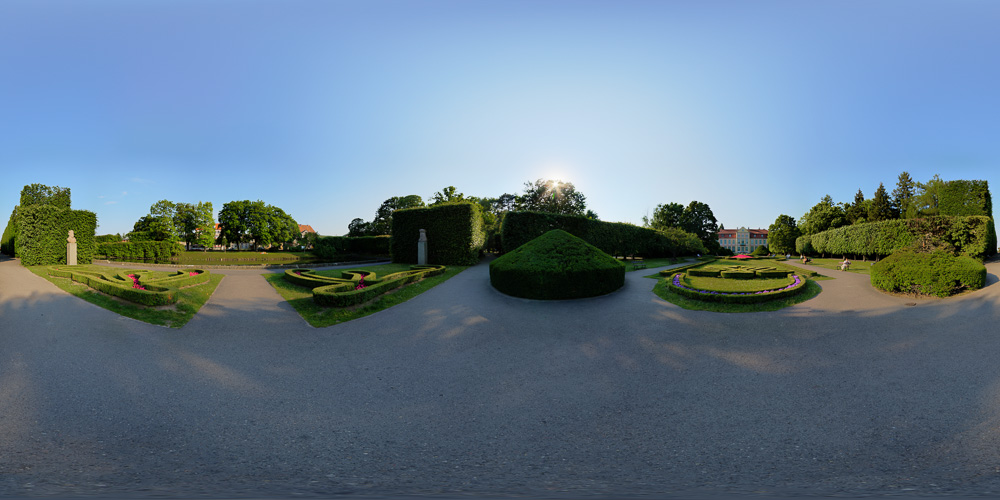 Evening in park with clean sky  - Free HDRI Maps - Freebies