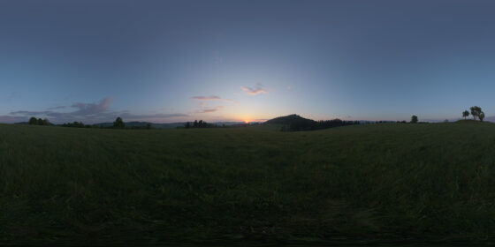 dusk meadow wzgórza wyrębińskie